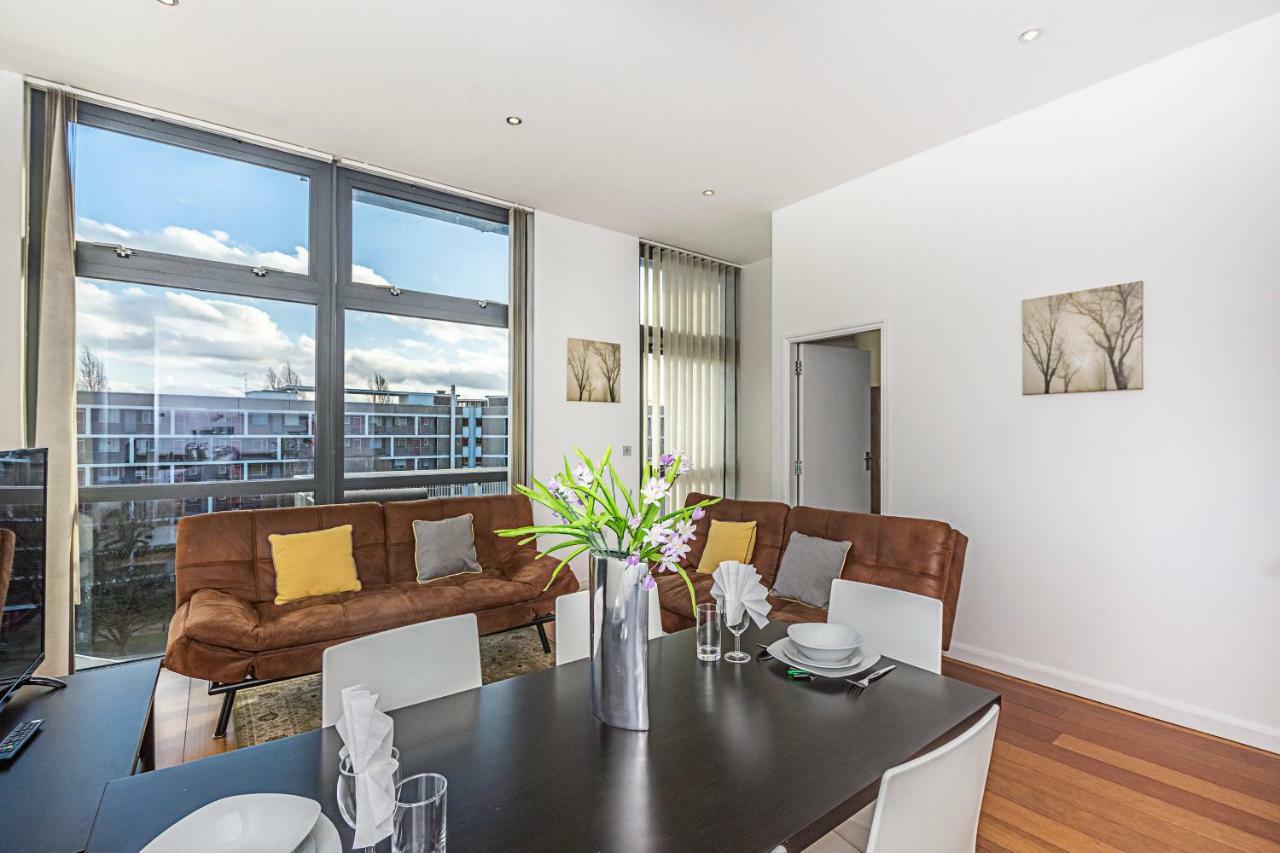 Splendid 3 Bedroom Apartment In Angel/Kings Cross 런던 외부 사진