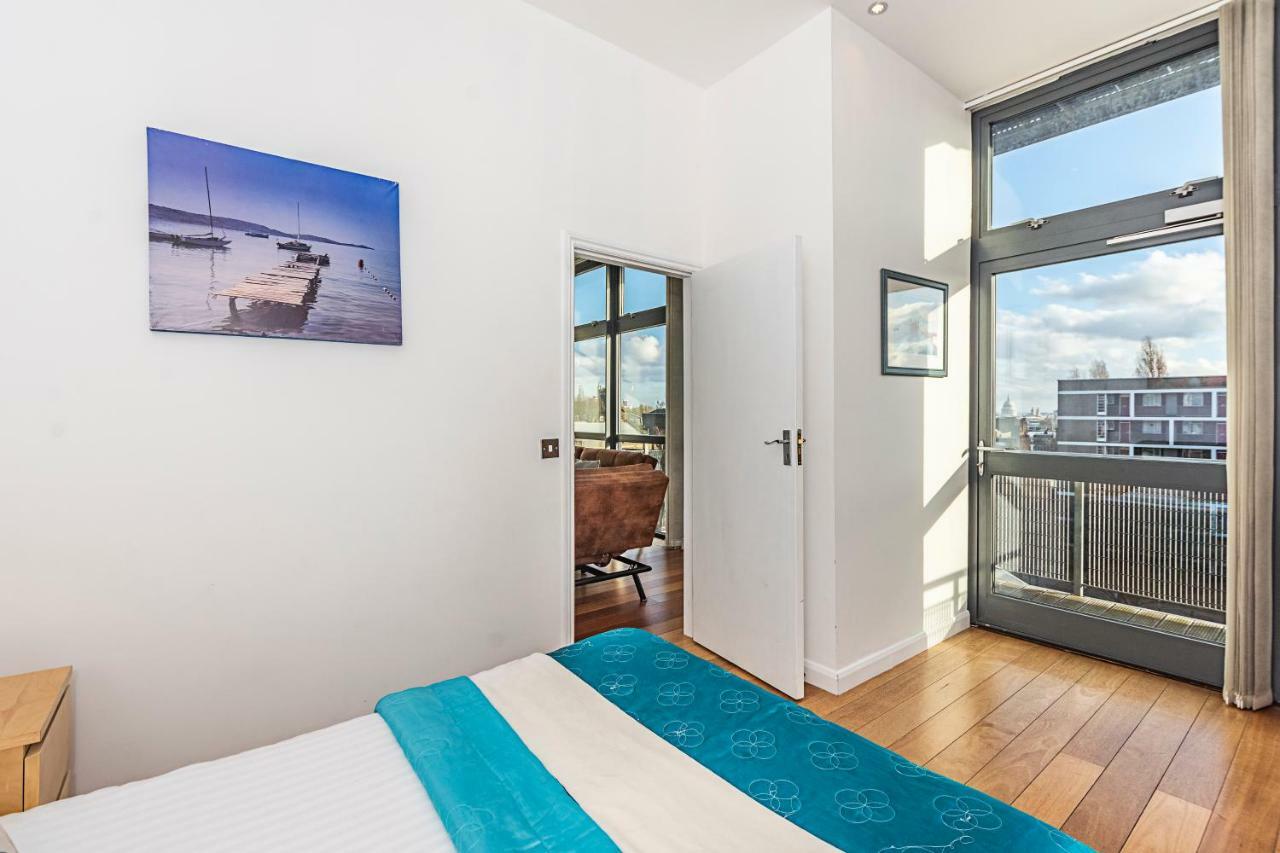 Splendid 3 Bedroom Apartment In Angel/Kings Cross 런던 외부 사진