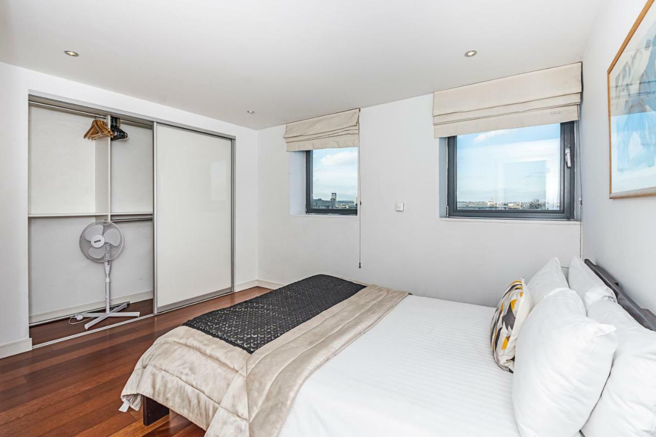 Splendid 3 Bedroom Apartment In Angel/Kings Cross 런던 외부 사진